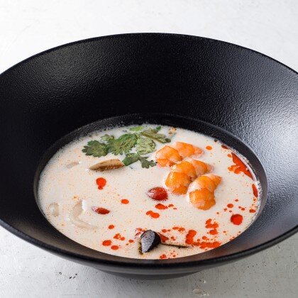 Том Кха с морепродуктами