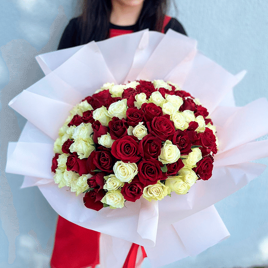 101 кр/бел роза 50 см с оформл.(р) (Гомель)