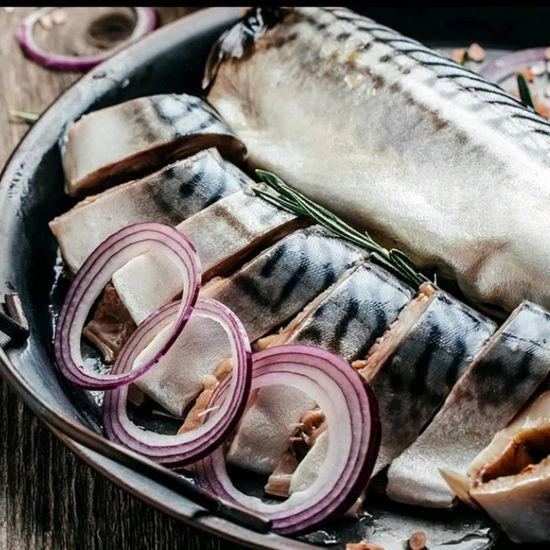 Скумбрия слабосолёная, обезглавленная, потрошёная