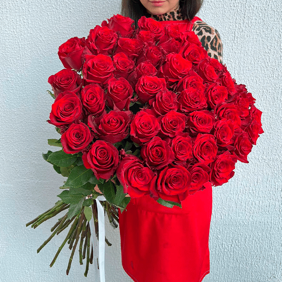 51 красная роза 100 см с лентой