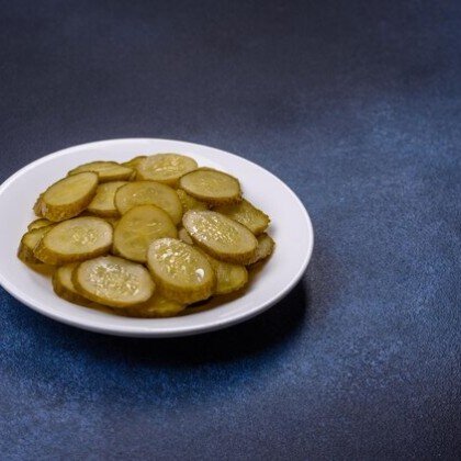 Огурцы консервированные