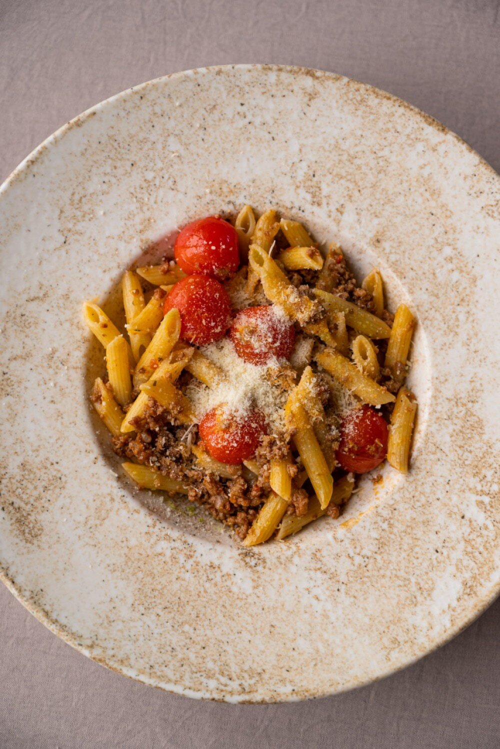 Ригатони с соусом болоньезе