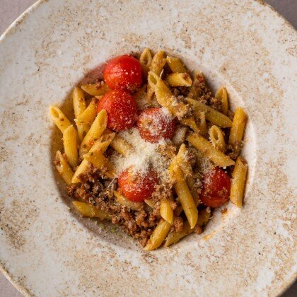 Ригатони с соусом болоньезе