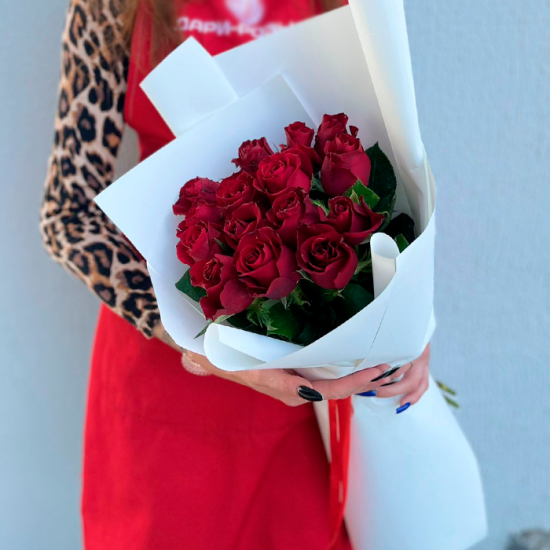 15 красных роз 40 см с оформл.(б)