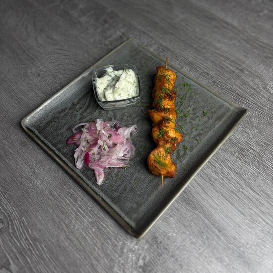 Шашлык из свинины с соусом