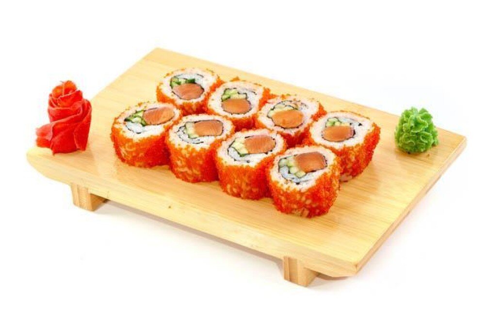 Аляска с авокадо и огурцом ролл