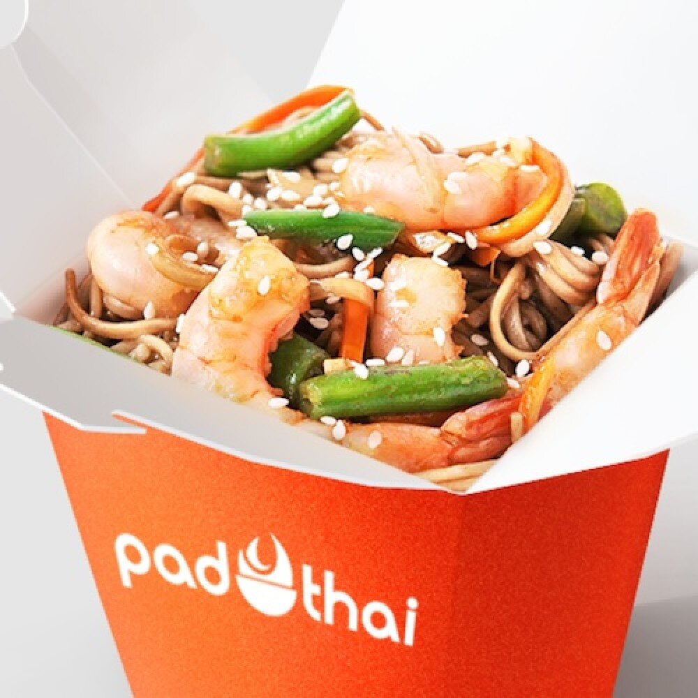 Креветки в устричном соусе с лапшой соба