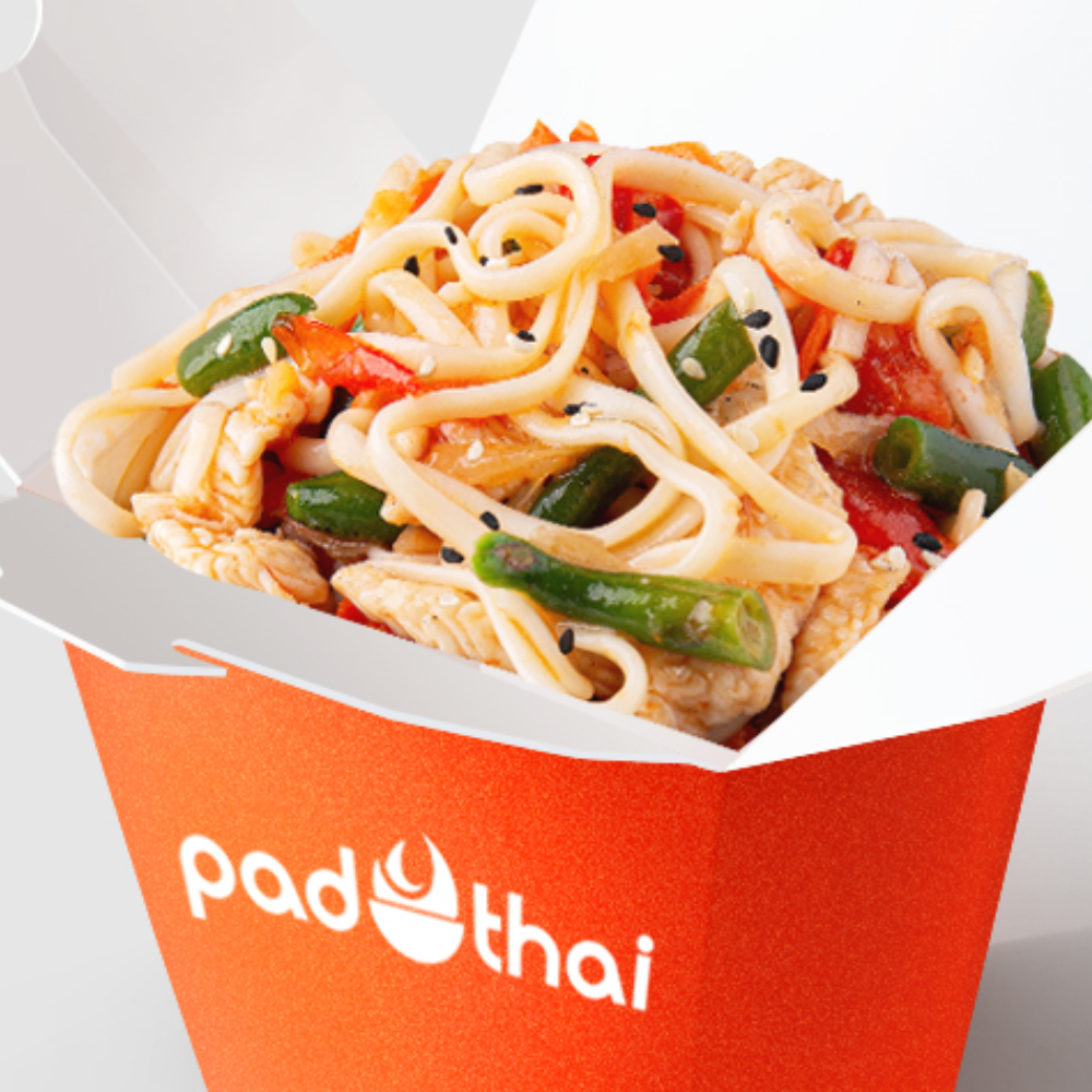 Свинина в кисло-сладком соусе с лапшой удон