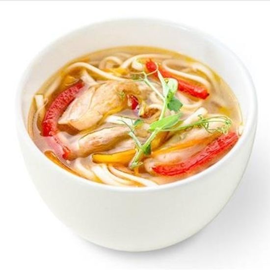 Куриный суп с лапшой