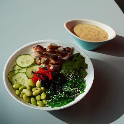 Поке с угрём