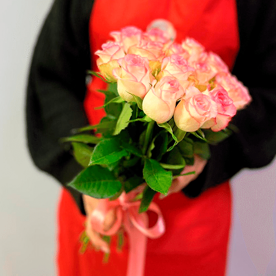 15 бело-розовая 40 см с лентой