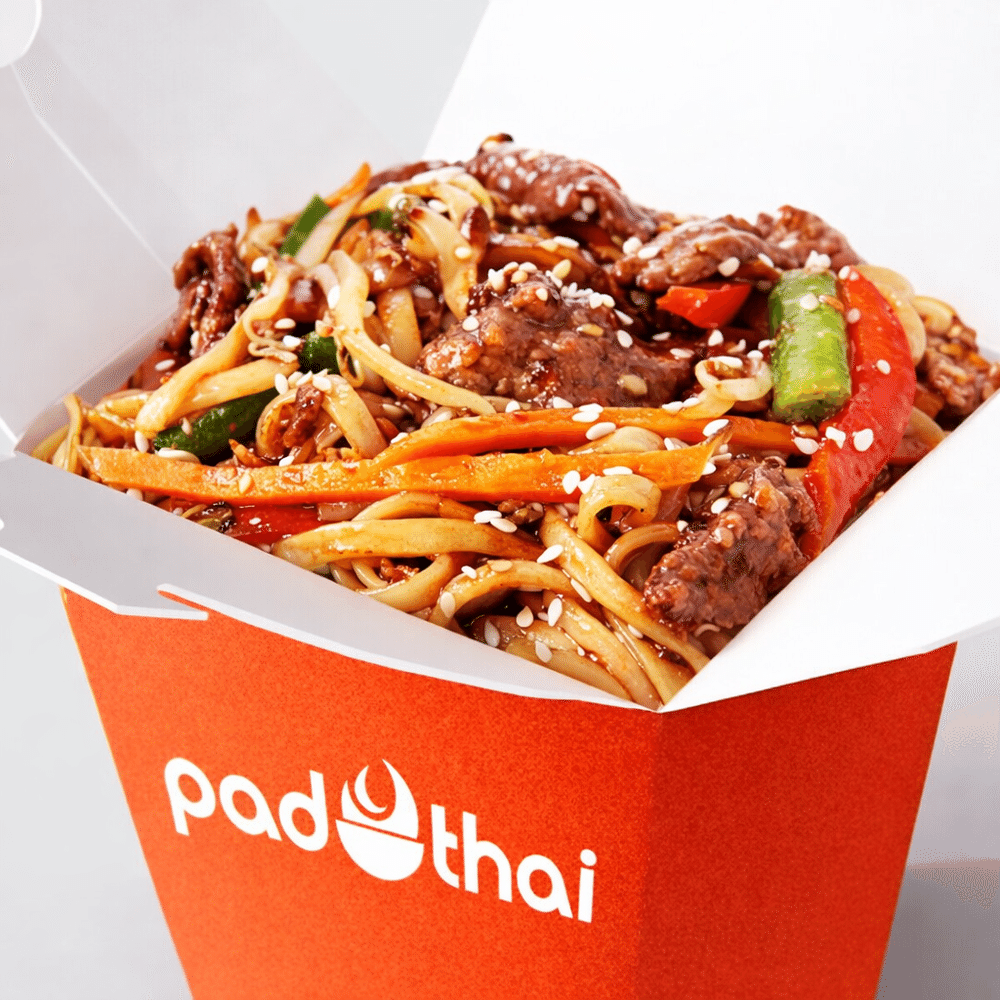 Говядина в перечном соусе с лапшой удон