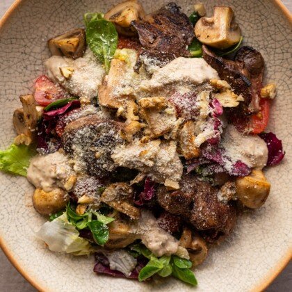 Тёплый салат с куриной печенью