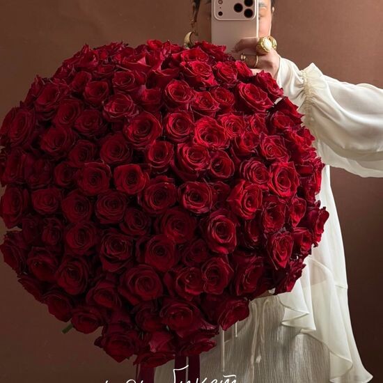 Букет из 101 розы