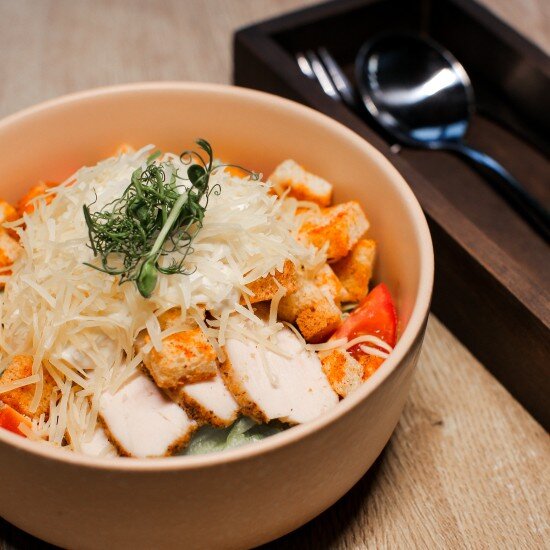 Цезарь с курицей