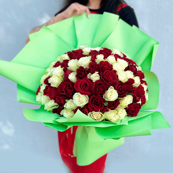 101 кр/бел роза 50 см с оформл.(з) (Гомель)