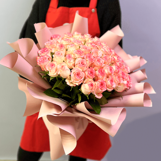 51 бело-розовая роза 40 см с оформл.(п) (Гомель)