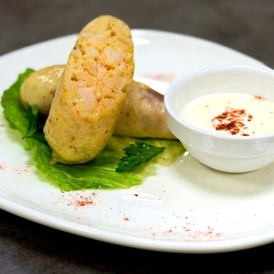 Горячее Колбаски куриные запеченые в сметанном соусе