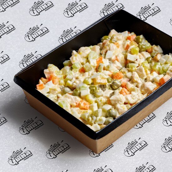 Салат Оливье с цыпой