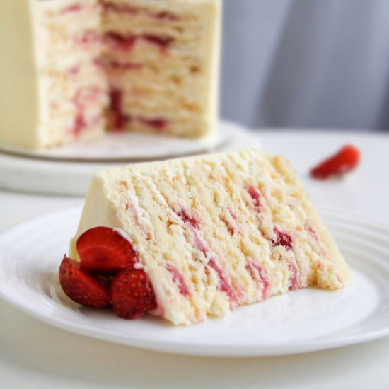 Торт "Молочная девочка"