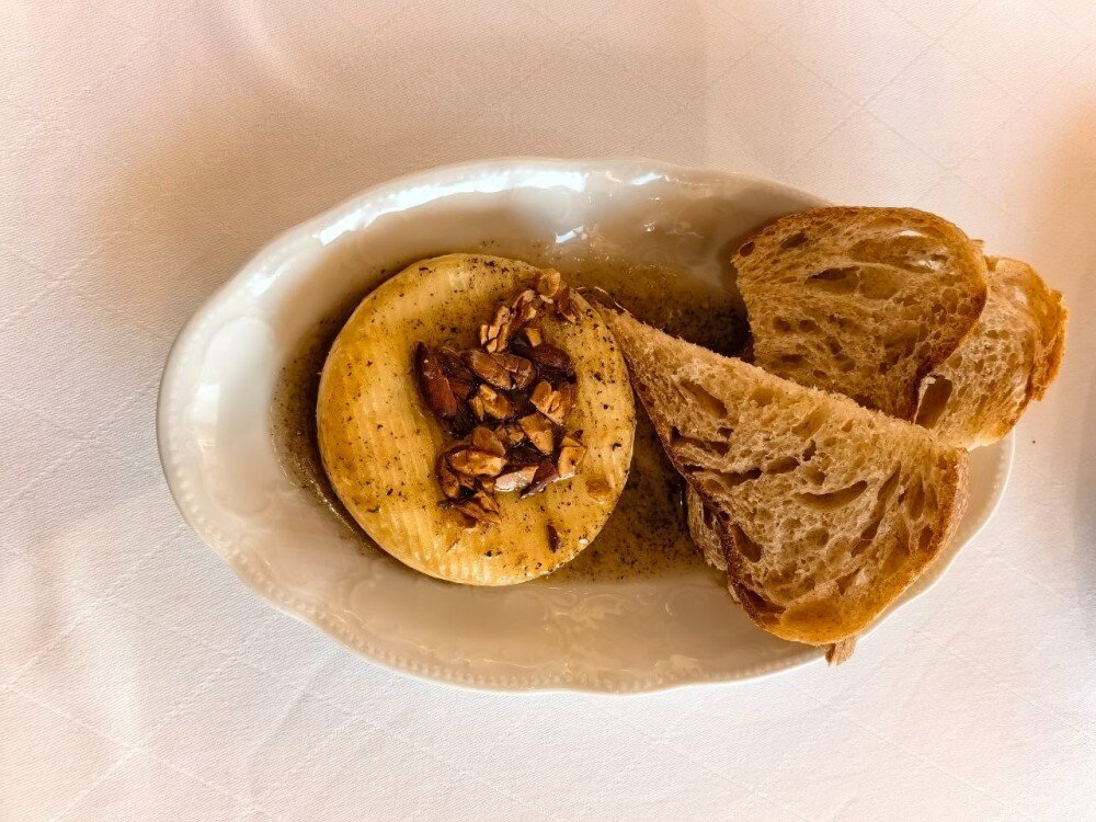 Запеченный камамбер