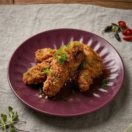 Курица на кости в соево-чесночном соусе и кимчи