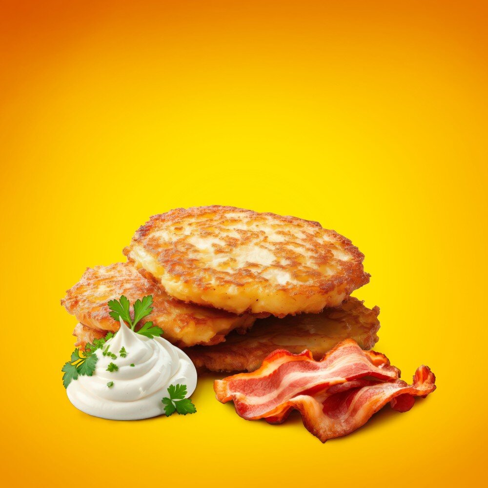 Драники со сметаной и беконом