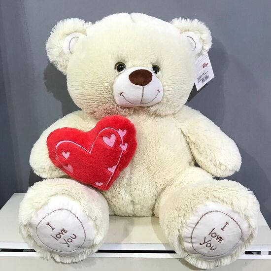 Молочный мягкий медведь