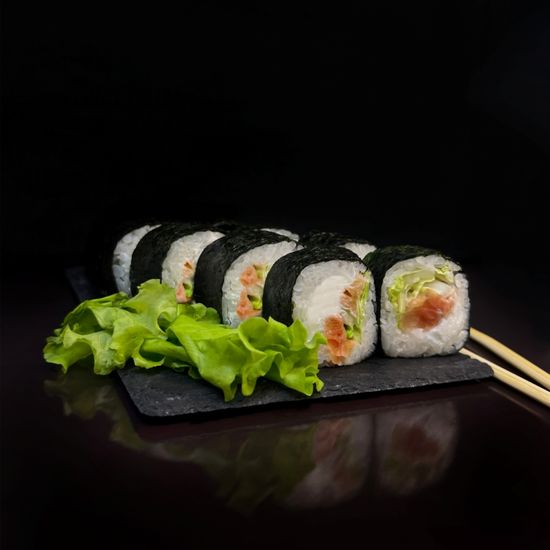 Футомак с лососем 8 шт.