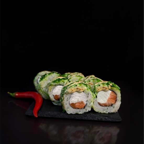 Гейша с лососем 8 шт.