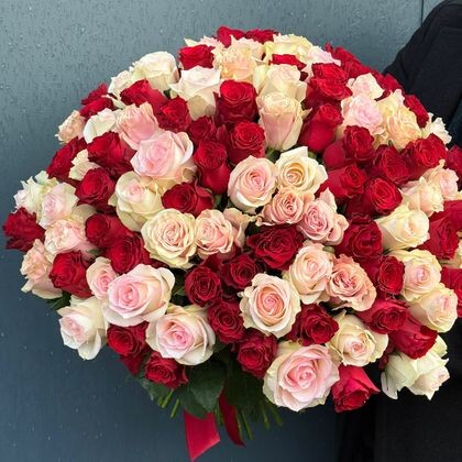 101 роза Pink Mondial + Кения