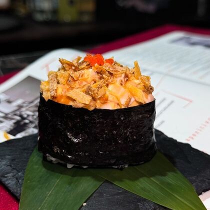 Гункан с курочкой гриль