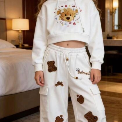 Брюки белые карго с набивным принтом (мишка)