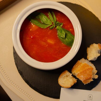 Испанский томатный суп с цыпленком