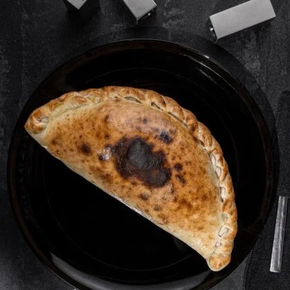 Кальцоне (закрытая пицца)