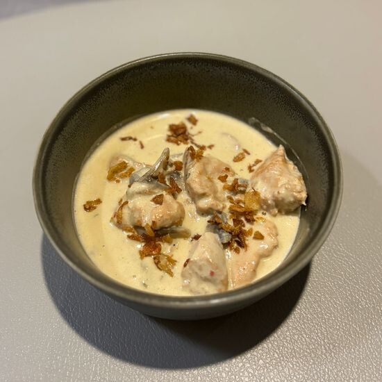 Фрикасе из курицы с грибами