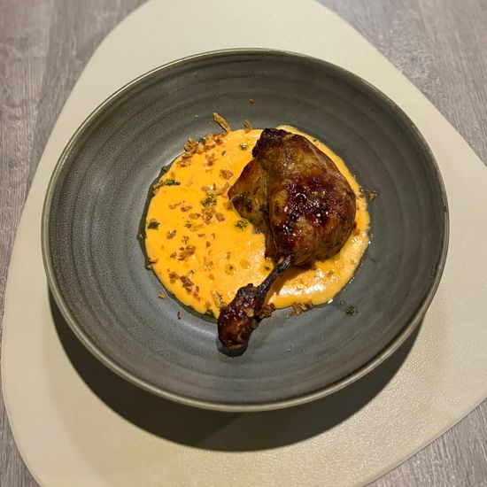 Ножка утиная с овощным кремом