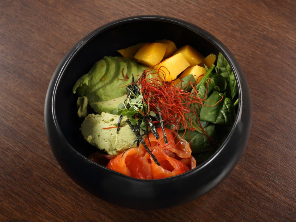 Боул с киноа и слабосоленым лососем ДОСТАВКА