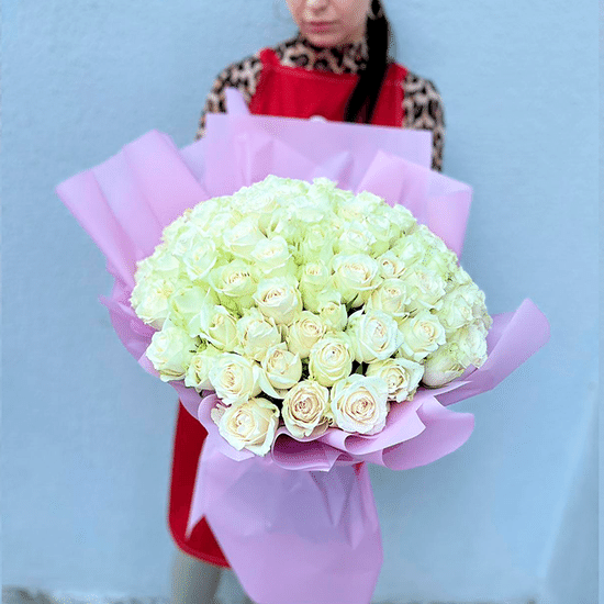 101 белая роза 40 см с оформл.(р)