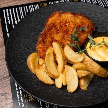 Куриный шницель с гарниром