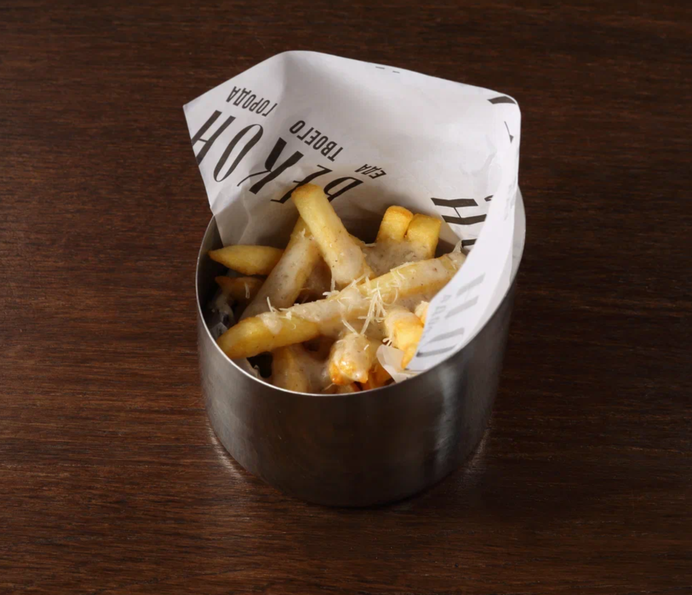 Картофель фри с трюфельным соусом