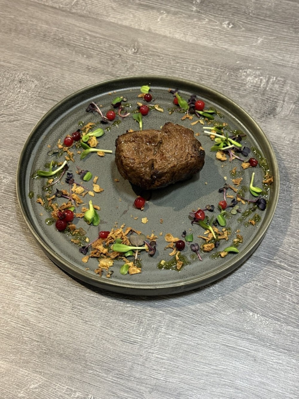 Стейк из говядины миньон