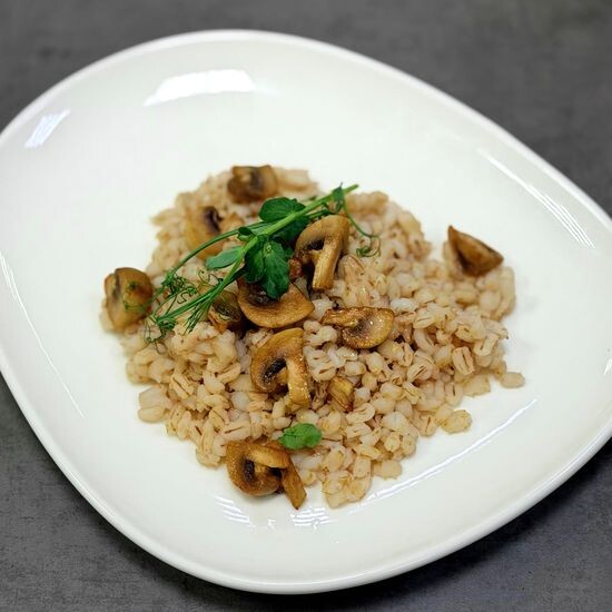 Гарнир Перловка с грибами