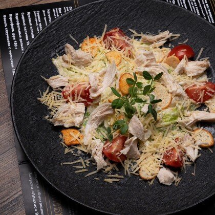 Салат «Цезарь»» с птицей