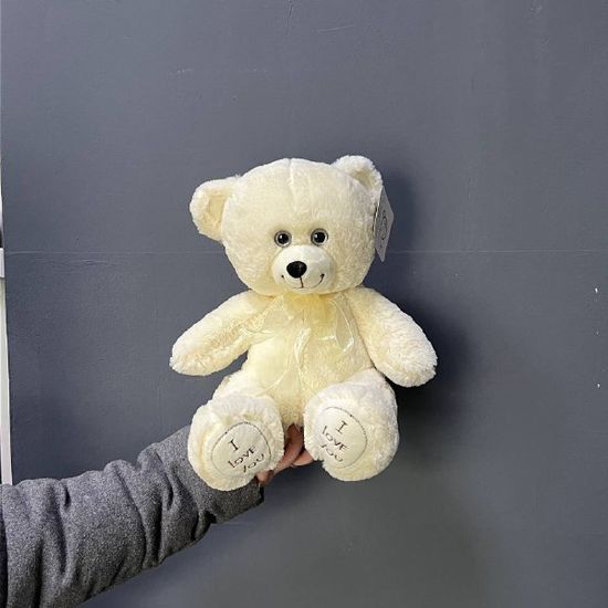 Медвежонок белый