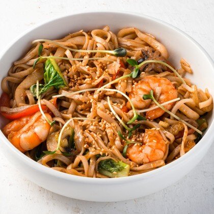 Якисоба с морепродуктами