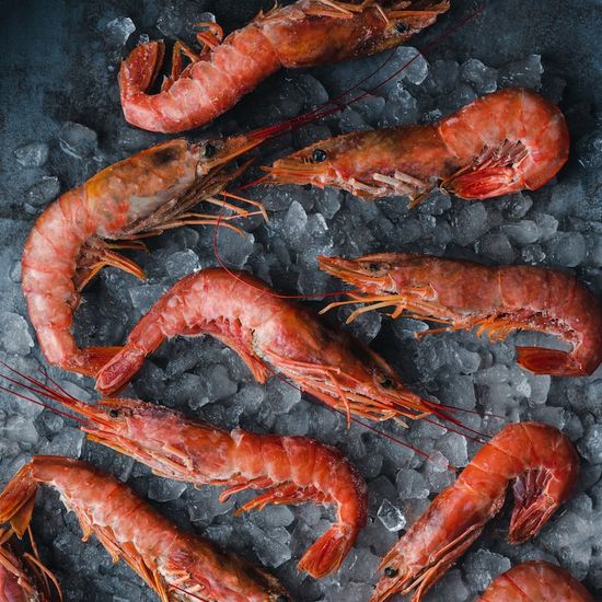 Креветка дикая аргентинская с головой