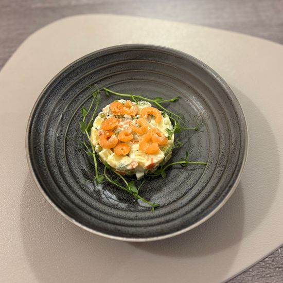 Оливье с креветками