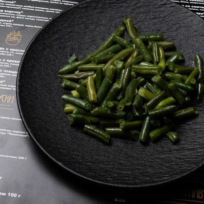 Фасоль стручковая с чесноком