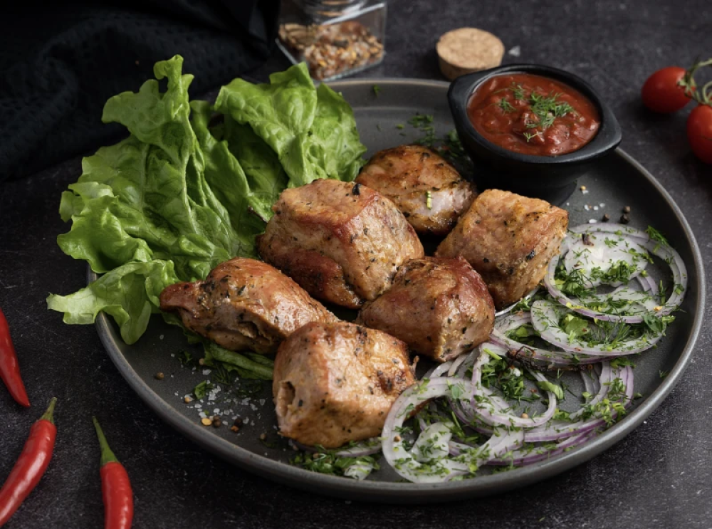 Шашлык из свиного окорока